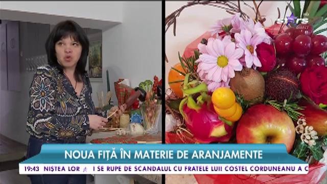 Noua fiță &icirc;n materie de aranjamente. Buchete din c&acirc;rnăciori, legume și fructe