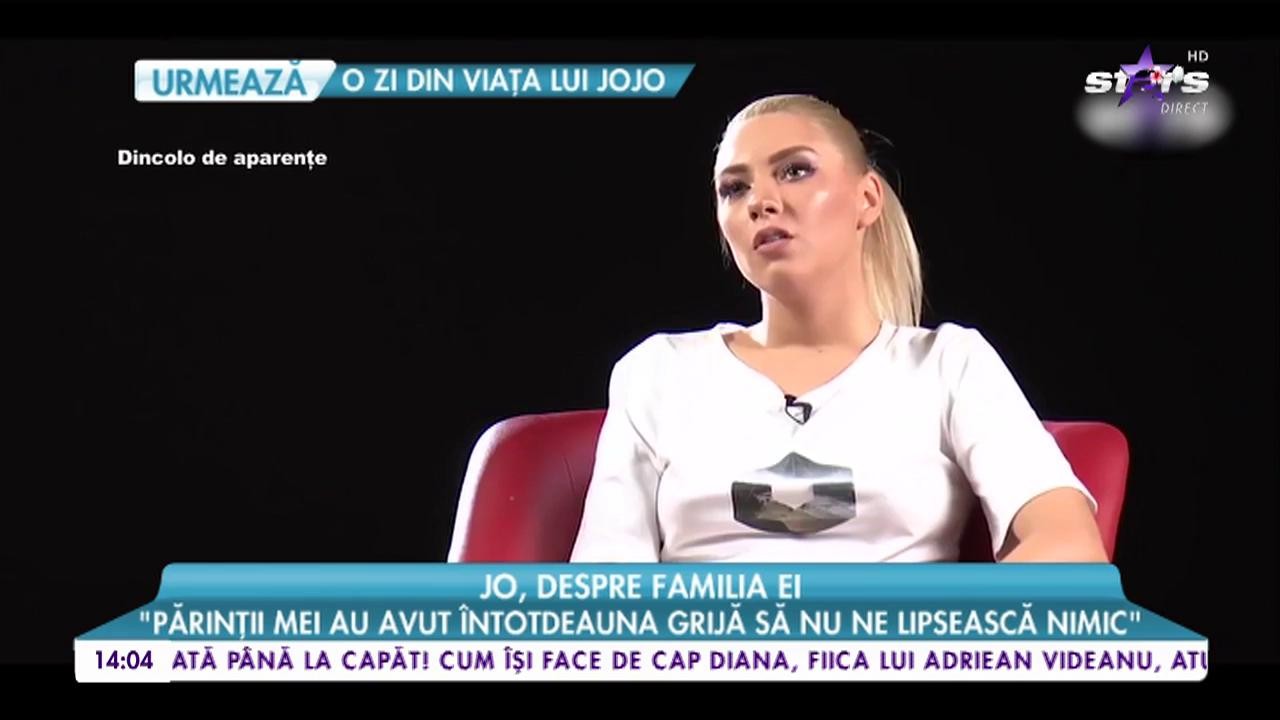 Acum este o artistă celebră dar nimeni nu știe nimeni cu arăta &icirc;nainte. Imagini cu Jo &icirc;n copilărie