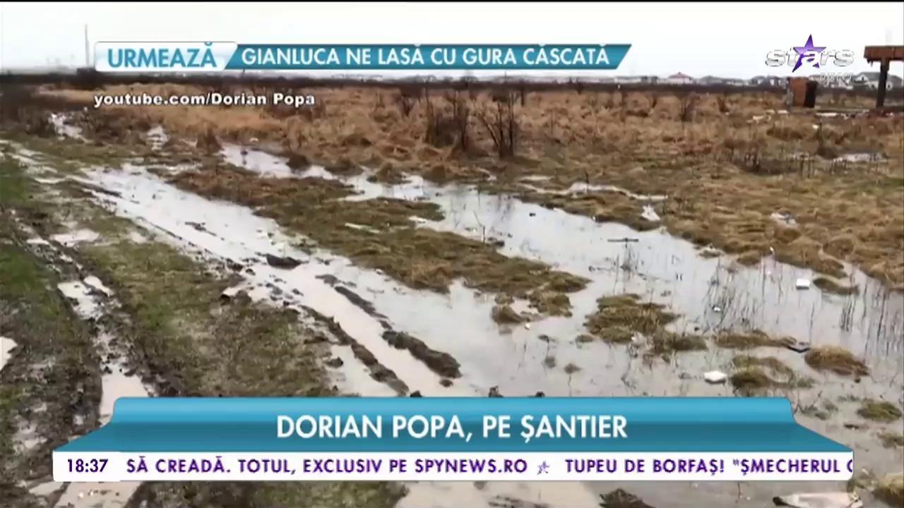 Dorian Popa, pe șantier. Artistul se implică total &icirc;n lucrările căsuței sale