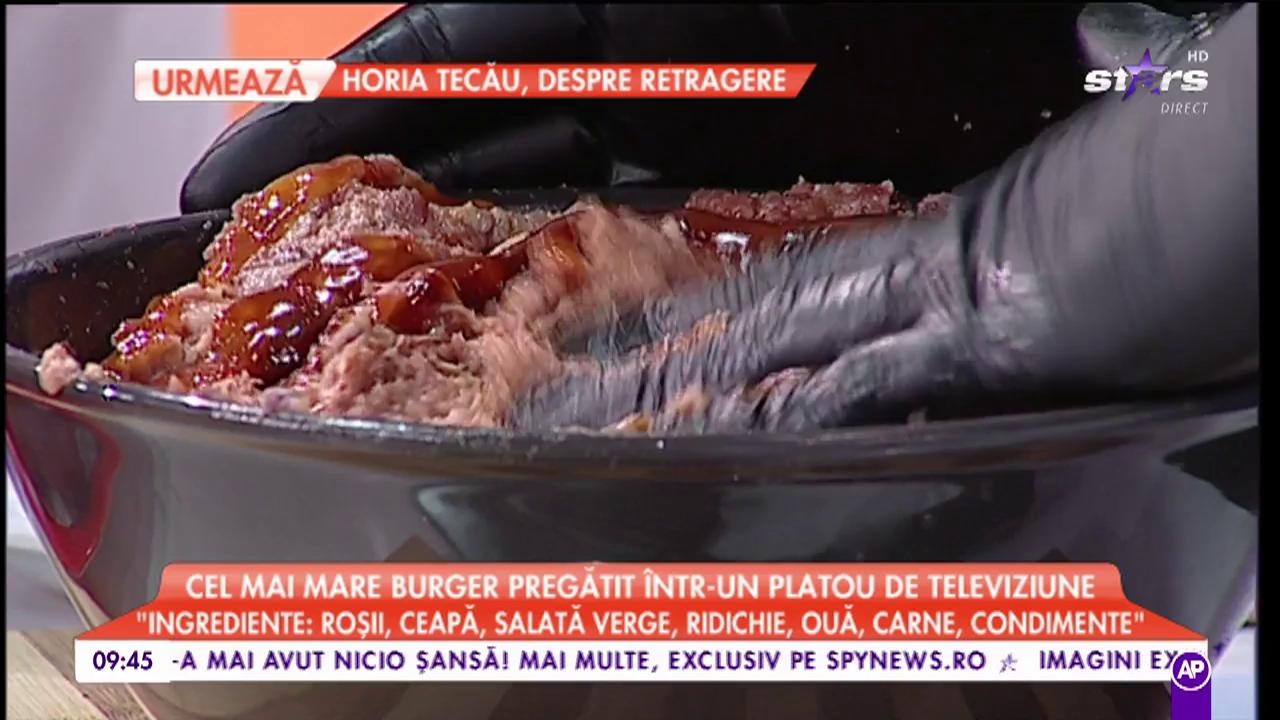 Chef Mădălin ne pregătește cel mai mare „Burger”, într-un platoul de televiziune