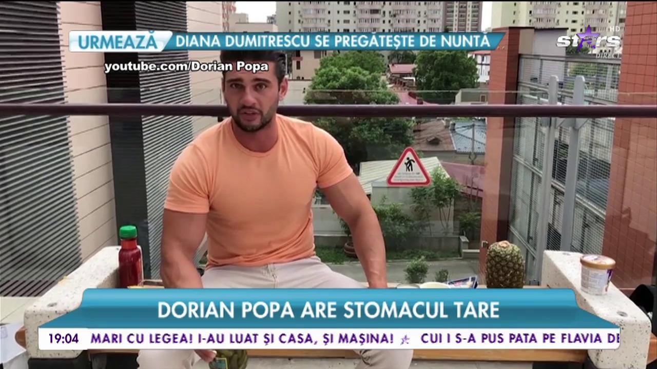 Dorian Popa măn&acirc;ncă banane cu ketchup!