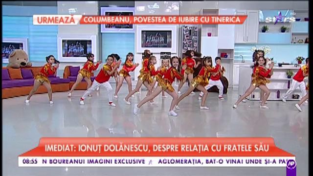 Fetițele de la Criss Dance, spectacol în platoul de la Star Matinal