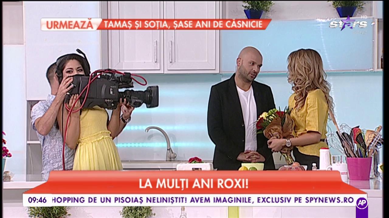 La mulţi ani, Roxi! Sexy-asistenta de la Star Matinal îşi aniversează ziua de naştere