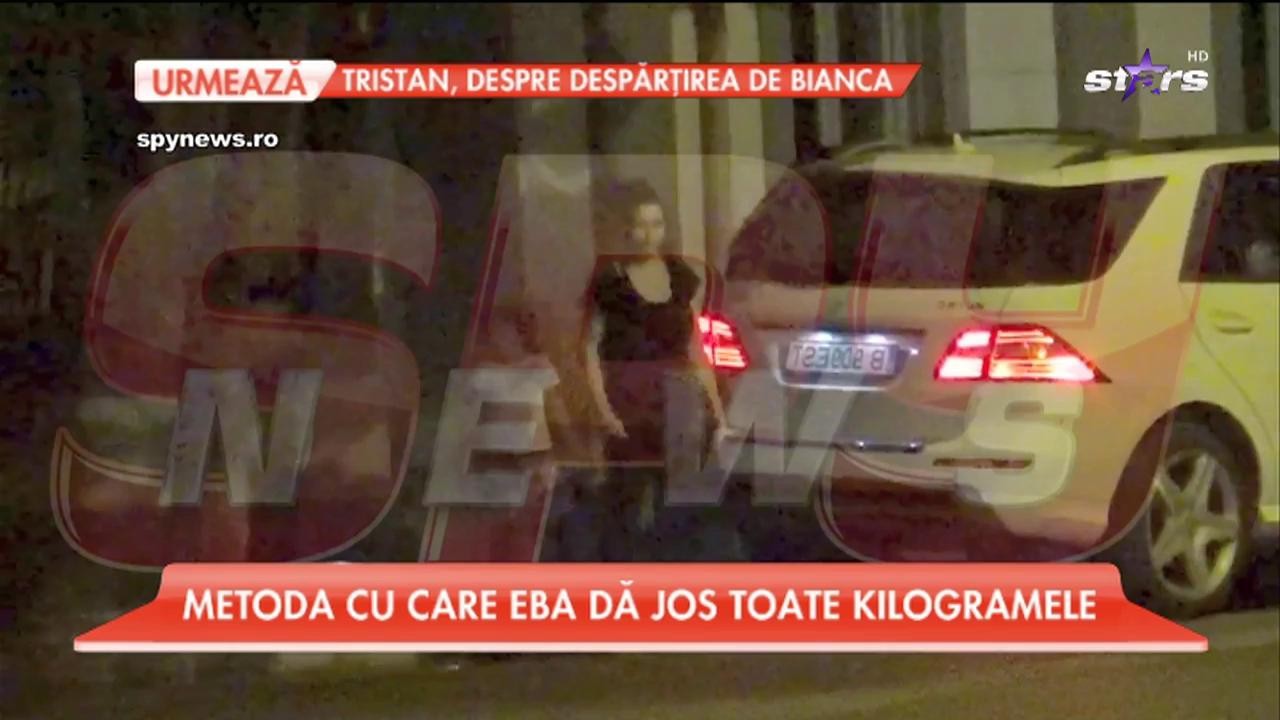 Elena Băsescu, surprinsă tot timpul &icirc;n compania copiilor