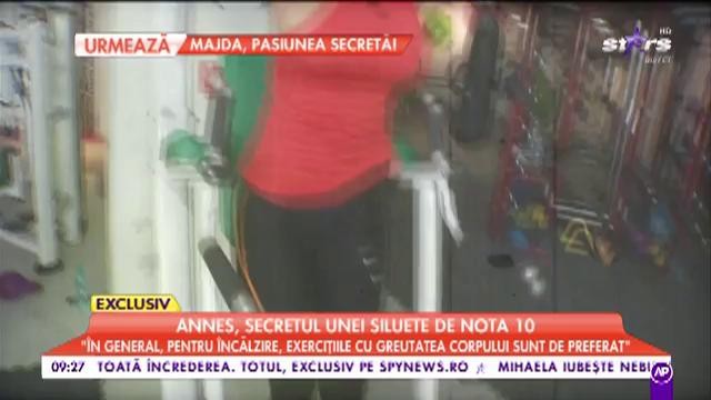 Annes a dezvăluit secretul unei siluete de nota 10: &bdquo;La pr&acirc;nz măn&acirc;nc macrou cu legume&rdquo;
