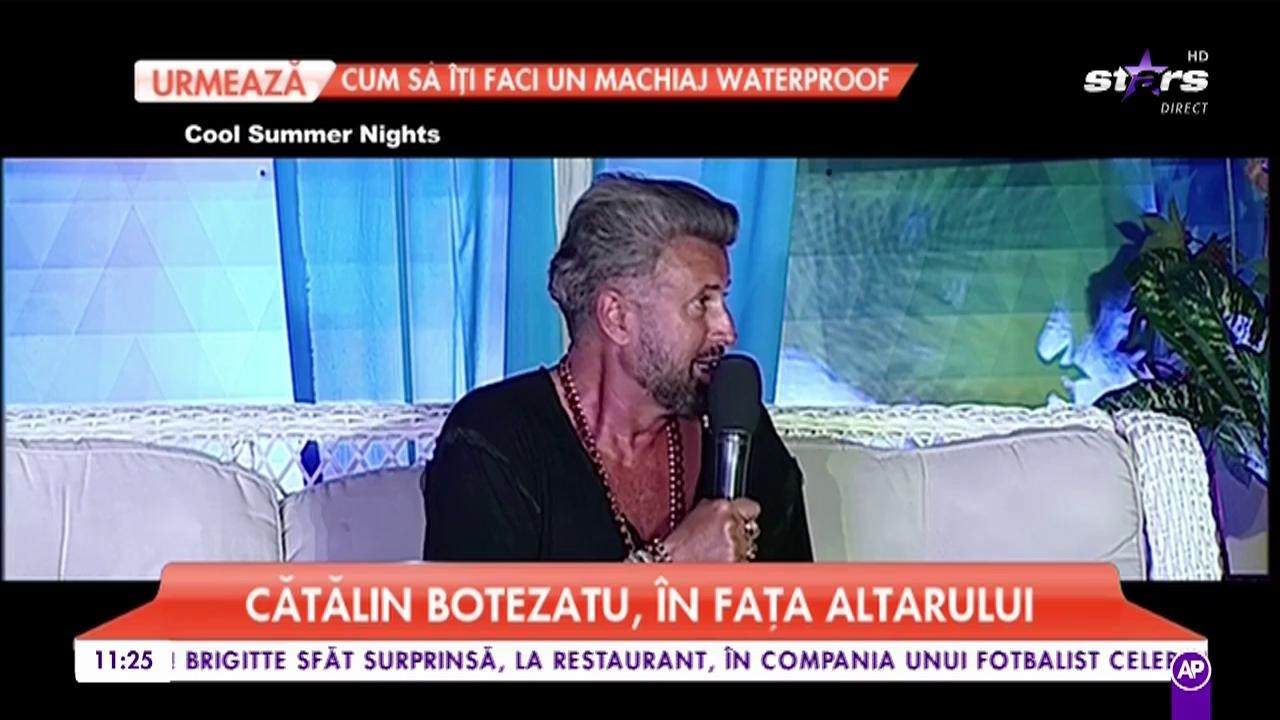 Cătălin Botezatu, &icirc;n fața altarului. Celebrul designer i-a creștinat fetița celui mai bun prieten