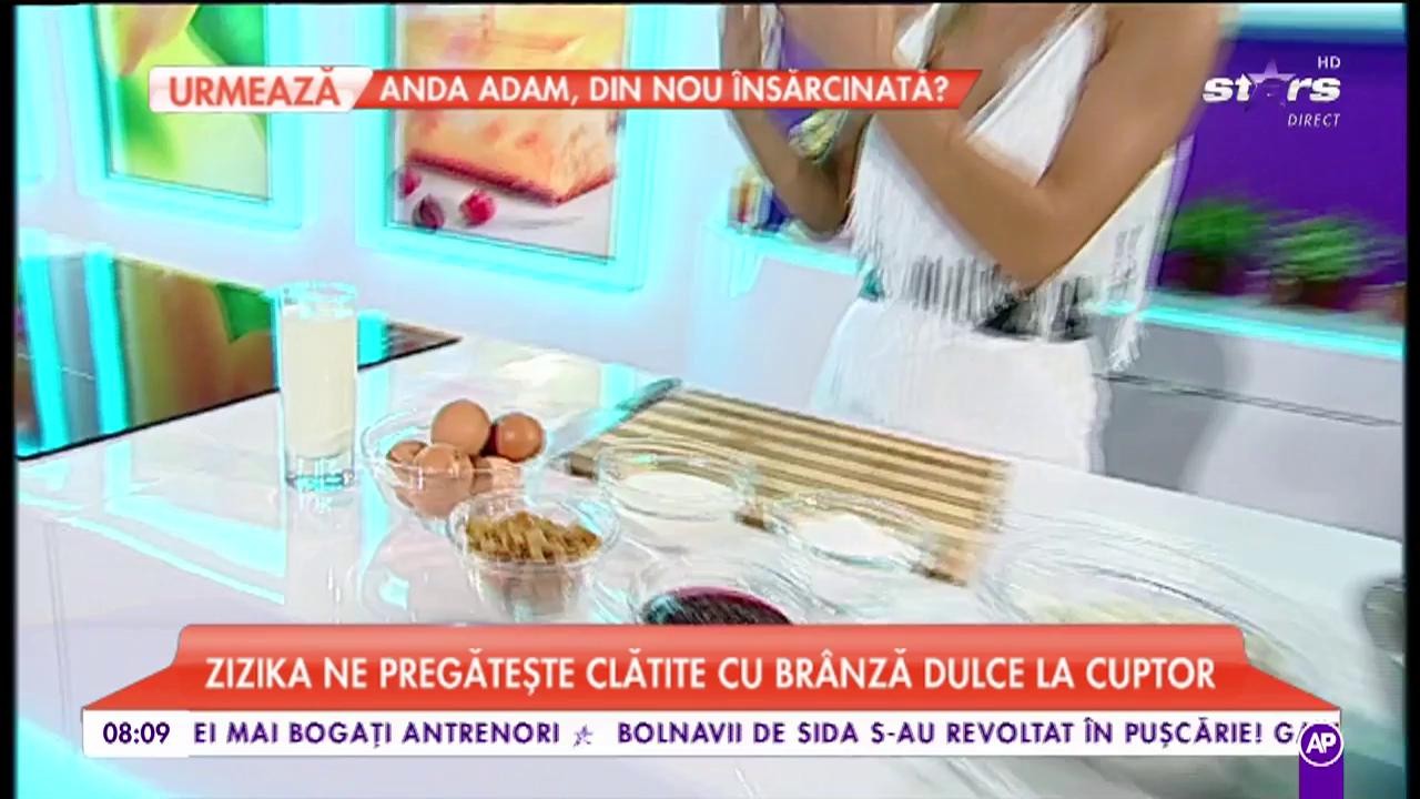 Zizika pregătește clătite cu br&acirc;nză dulce la cuptor