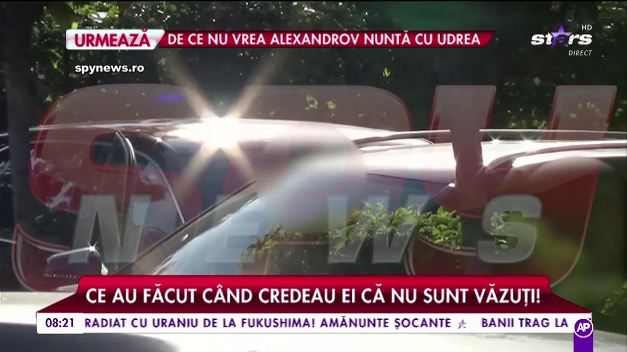 Nevasta unui milionar celebru a fost surprinsă cu amantul fotbalist