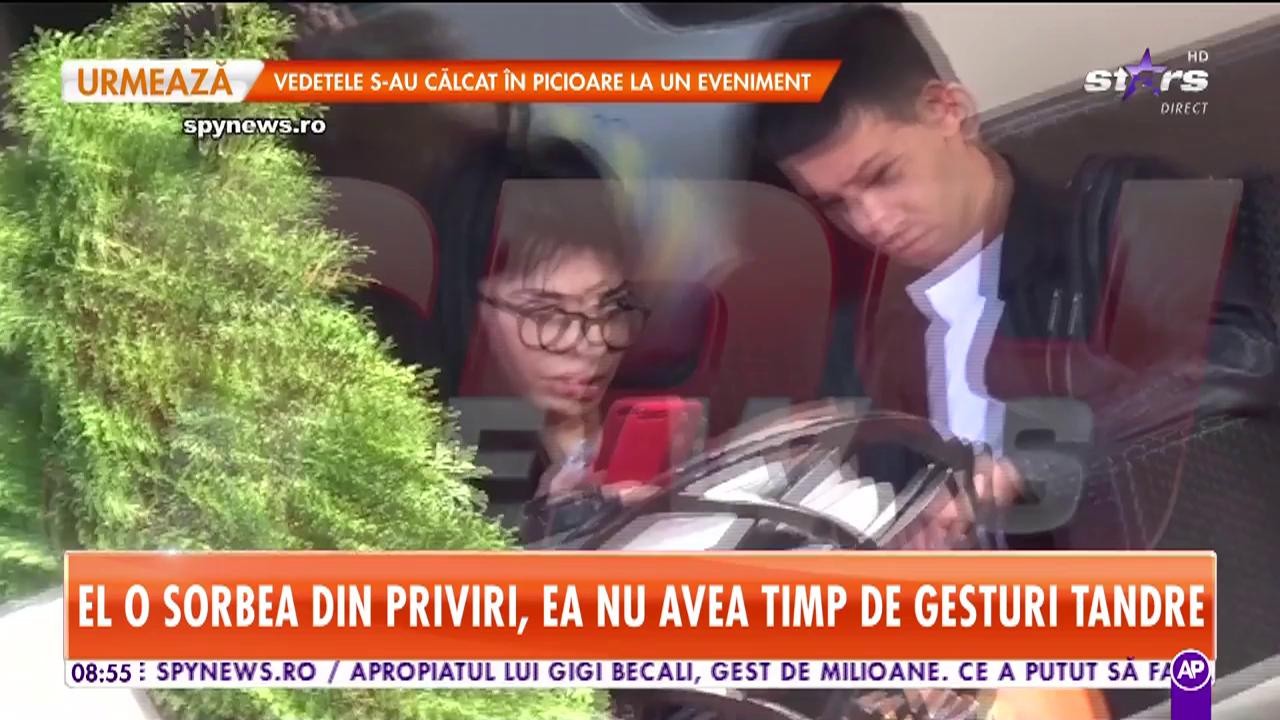 Dj Wanda, la masă alături de un tip misterios