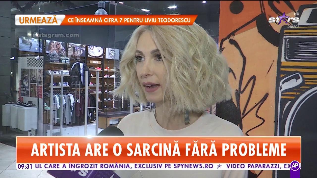 Andreea Bălan a făcut show la m&acirc;necă scurtă, pe un ger năprasnic