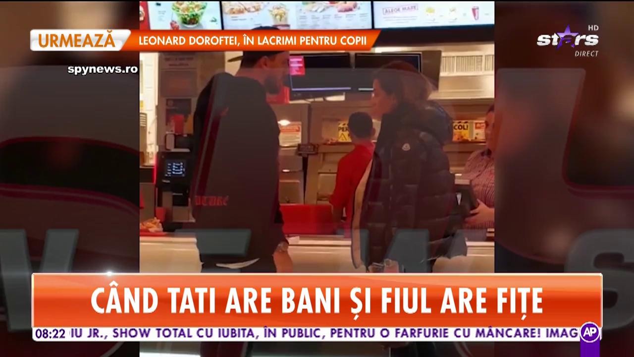 Olăroiu Junior și-a scos iubita la mall