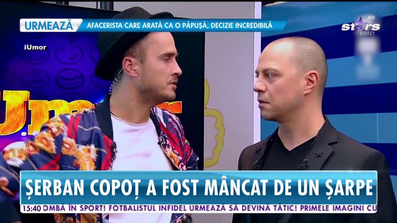 Momente şocante pe scena IUmor. Şerban Copoţ a fost &icirc;nghiţit de un şarpe imens &icirc;n doar c&acirc;teva secunde