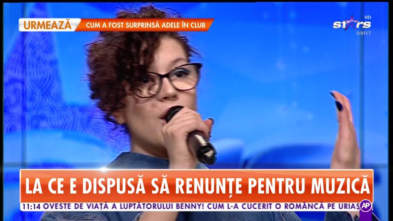 Cleopatra Stratan c&acirc;ntă, la Star Matinal, melodia Pupă-mă
