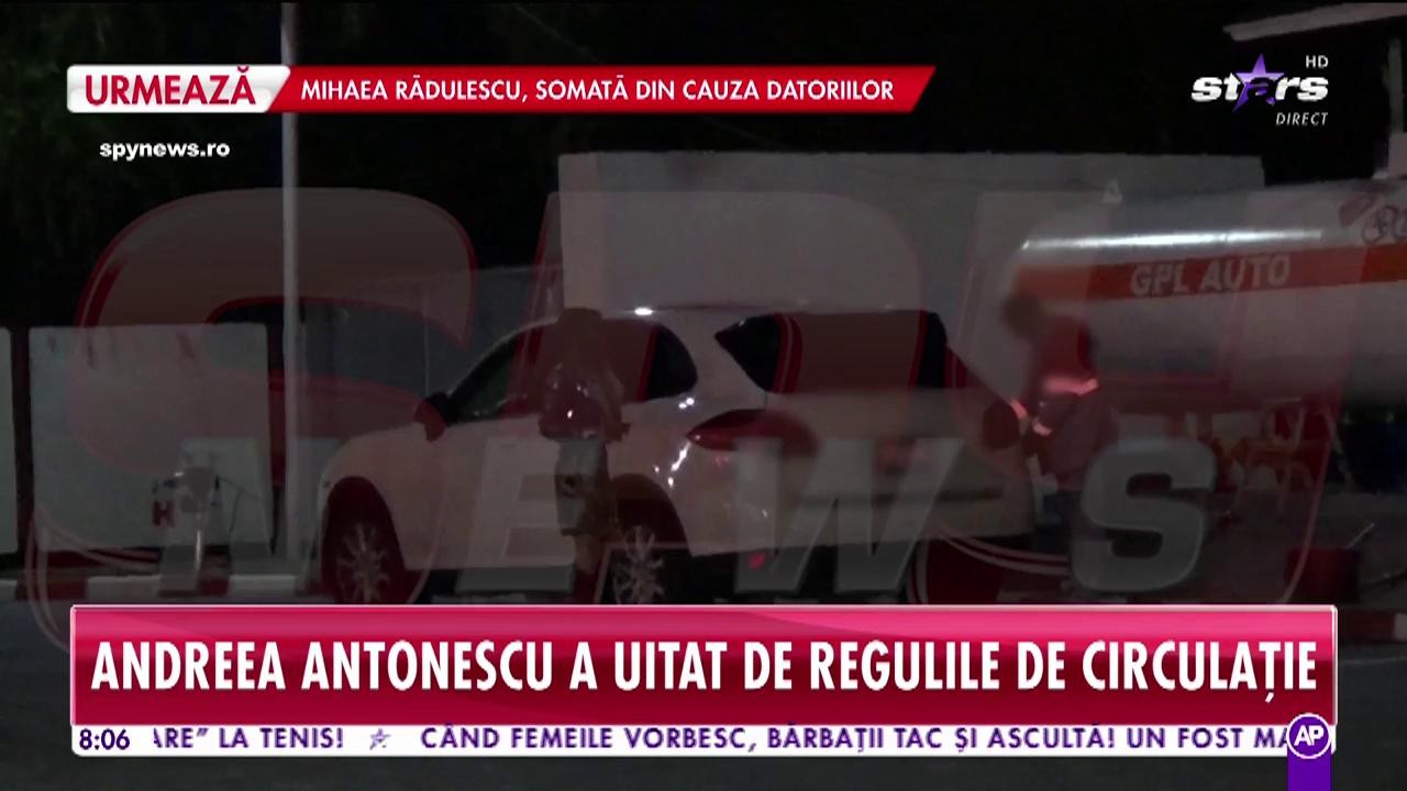 Andreea Antonescu are interzis &icirc;n mall-uri! A uitat de regulile de circulaţie!