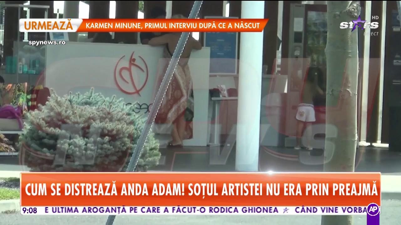 C&acirc;nd vine vorba de distracţie, nimeni nu o &icirc;ntrece! Ce a făcut Anda Adam fără ca soţul ei să fie de faţă?