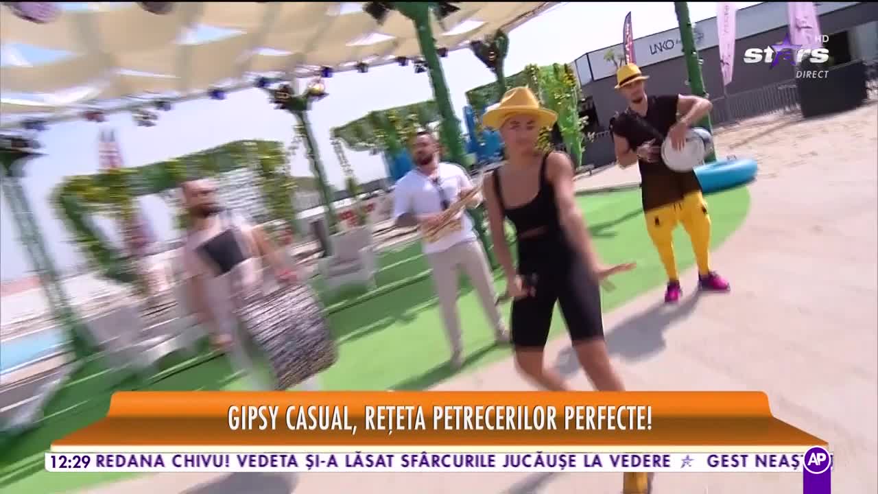 Star Matinal. Gipsy Casual şi Antonio c&acirc;ntă piesa: SoKeres