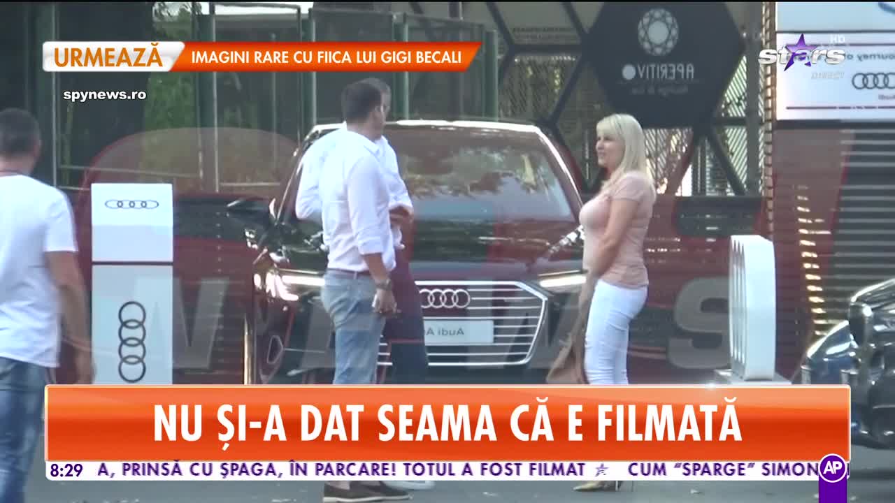 Star Matinal. Elena Udrea, fără să ştie că este filmată, a dat şpagă ziua &icirc;n amiaza mare!