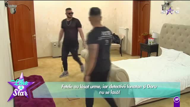 Like a Star. Imagini interzise cardiacilor! Fetele fac baie &icirc;n lapte: De aici să bea băieții!