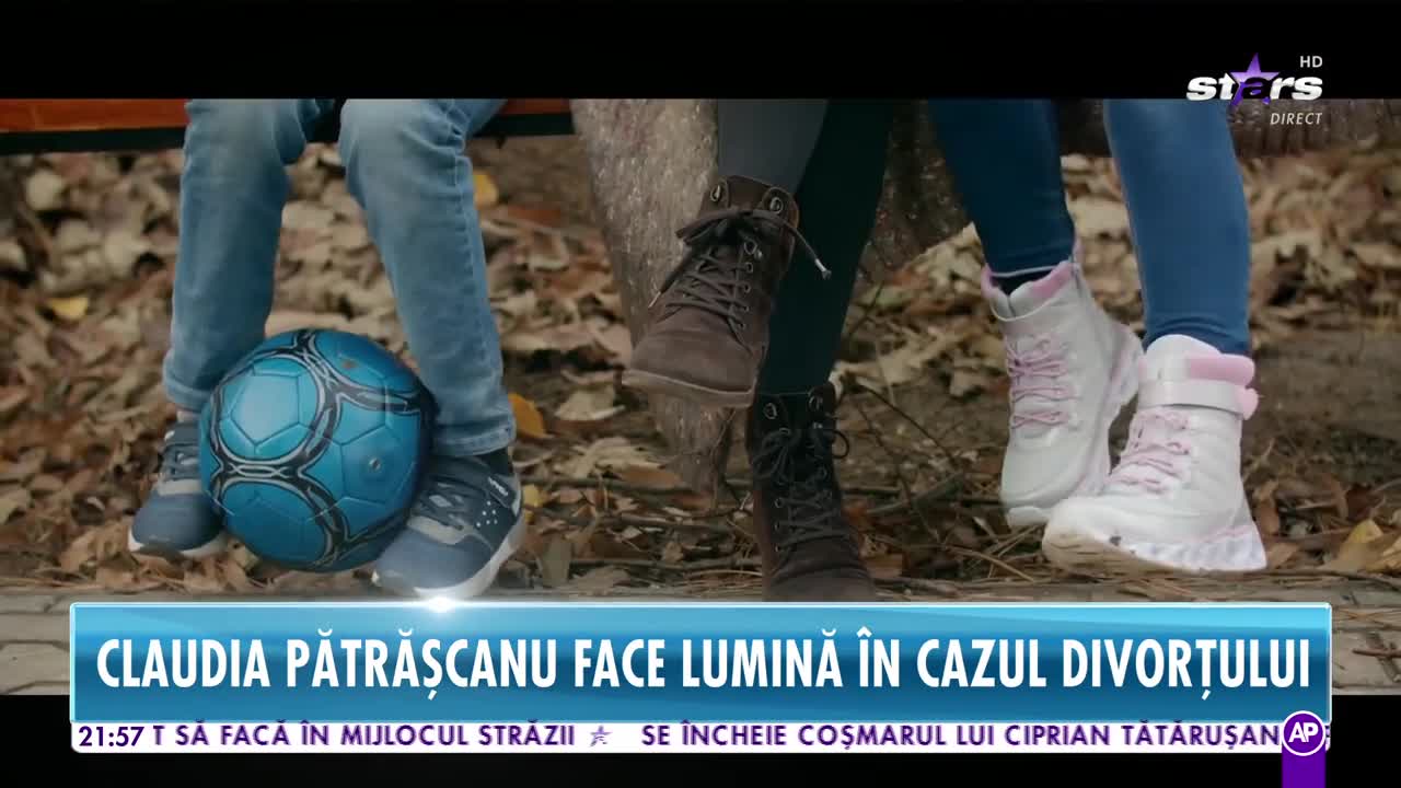 Răi da Buni. Claudia Pătrășcanu cântă melodia Tată de duminică