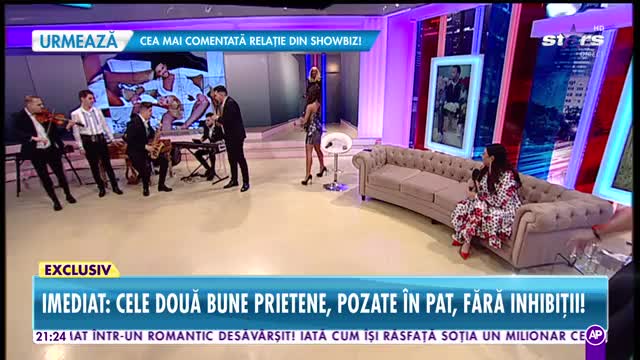 Vica Blochina şi Oana Roman au pozat, în pat, în cele mai provocatoare ipostaze!