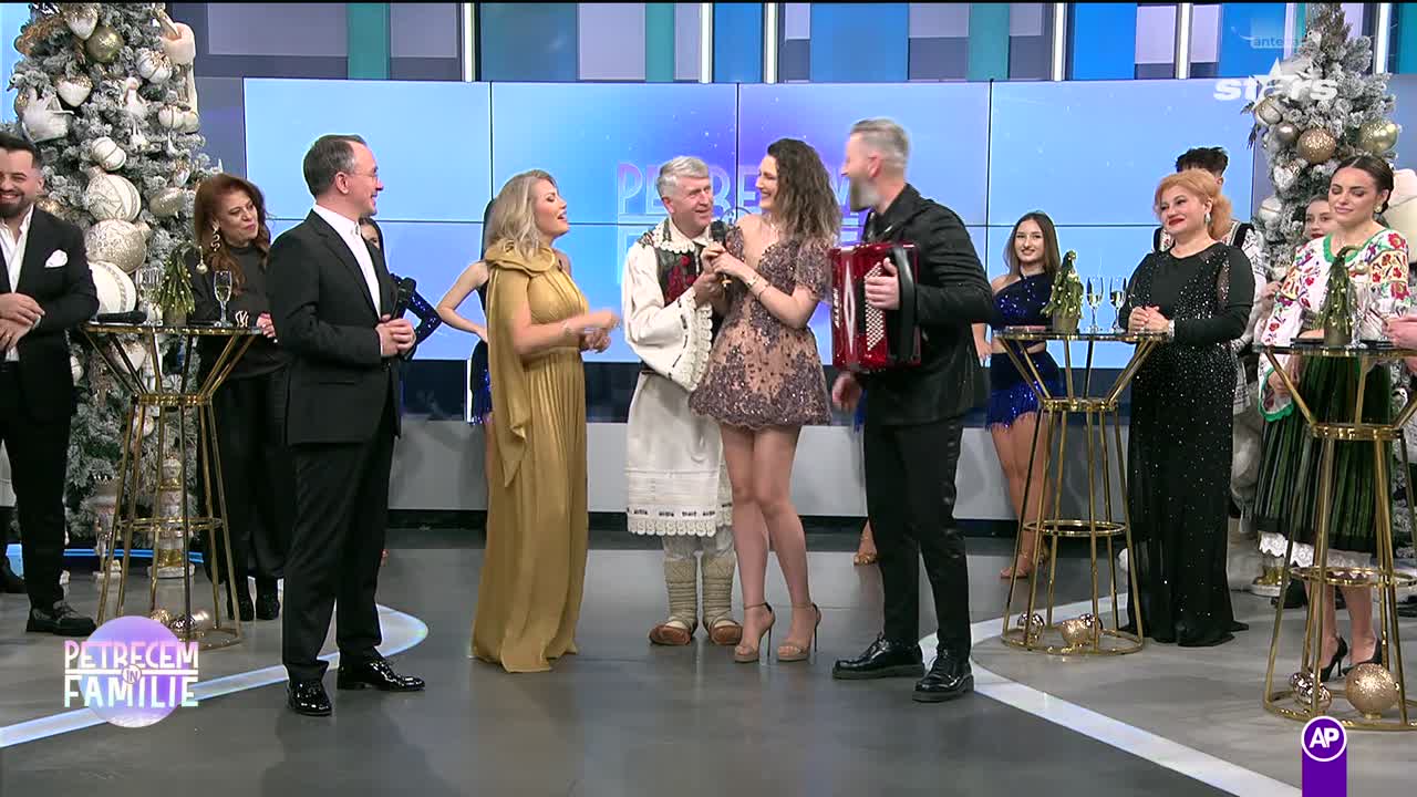 Petrecem în familie | Sezonul 4 - Episodul 17