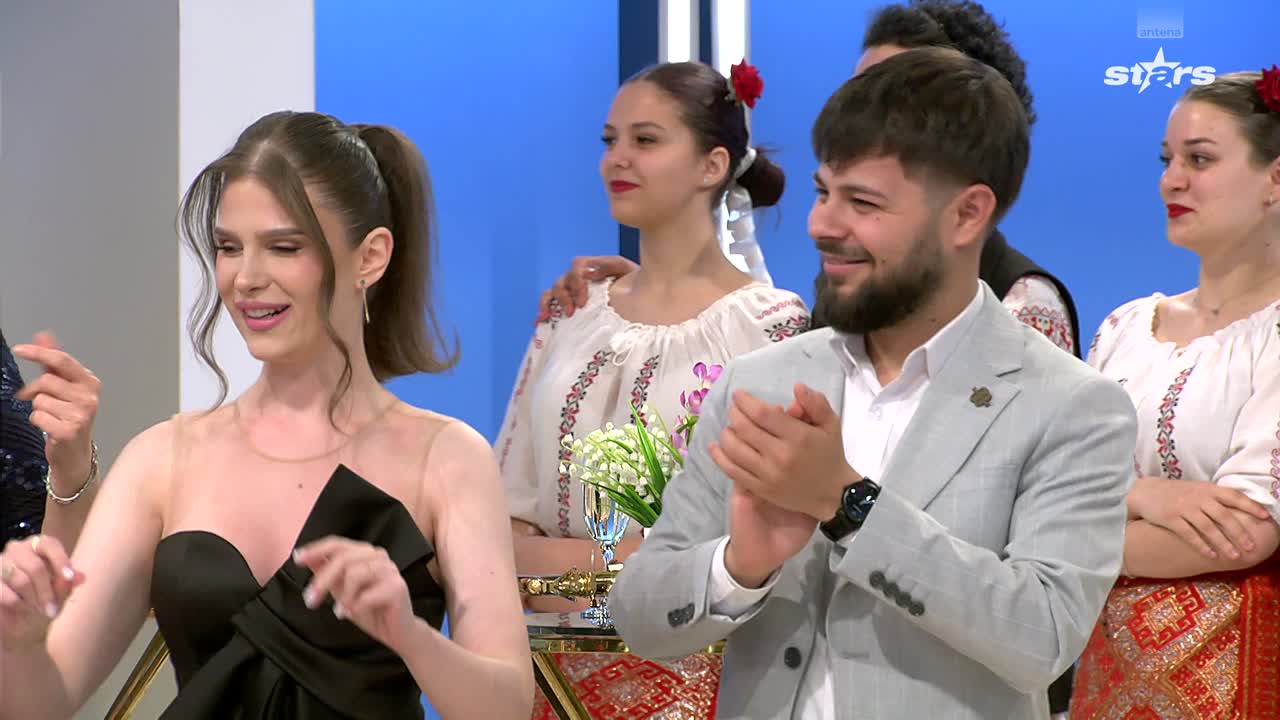 Petrecem în familie | Sezonul 5 - Episodul 16