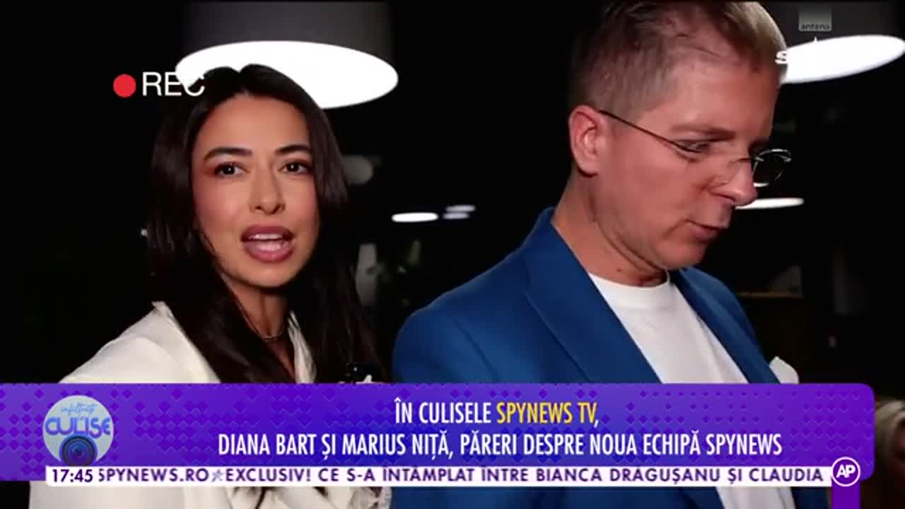 Infiltrați în culise