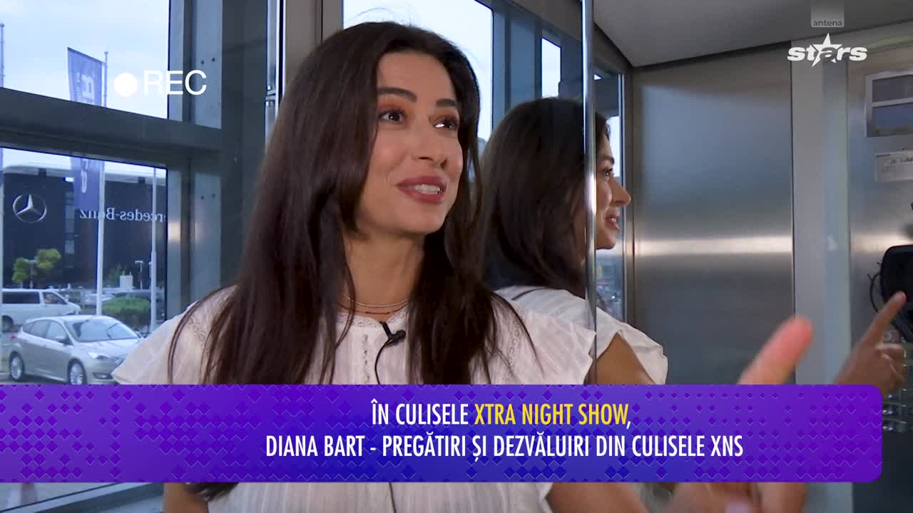 Infiltrați în culise