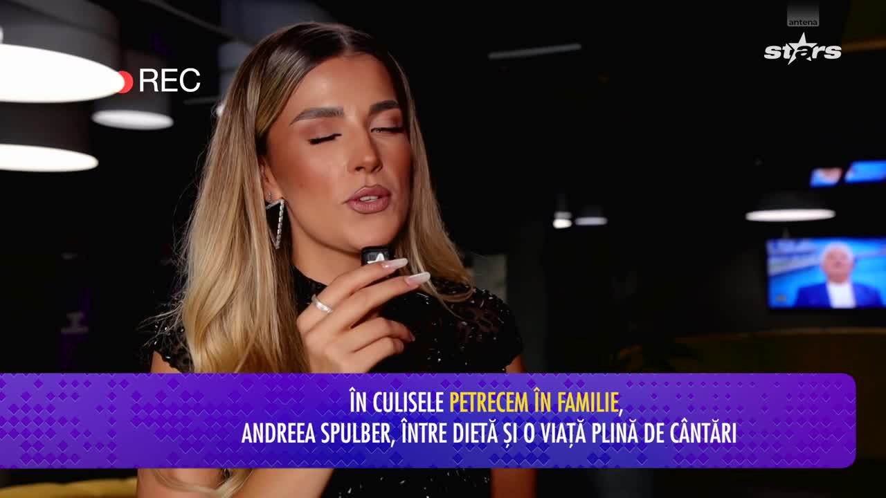 Infiltrați în culise