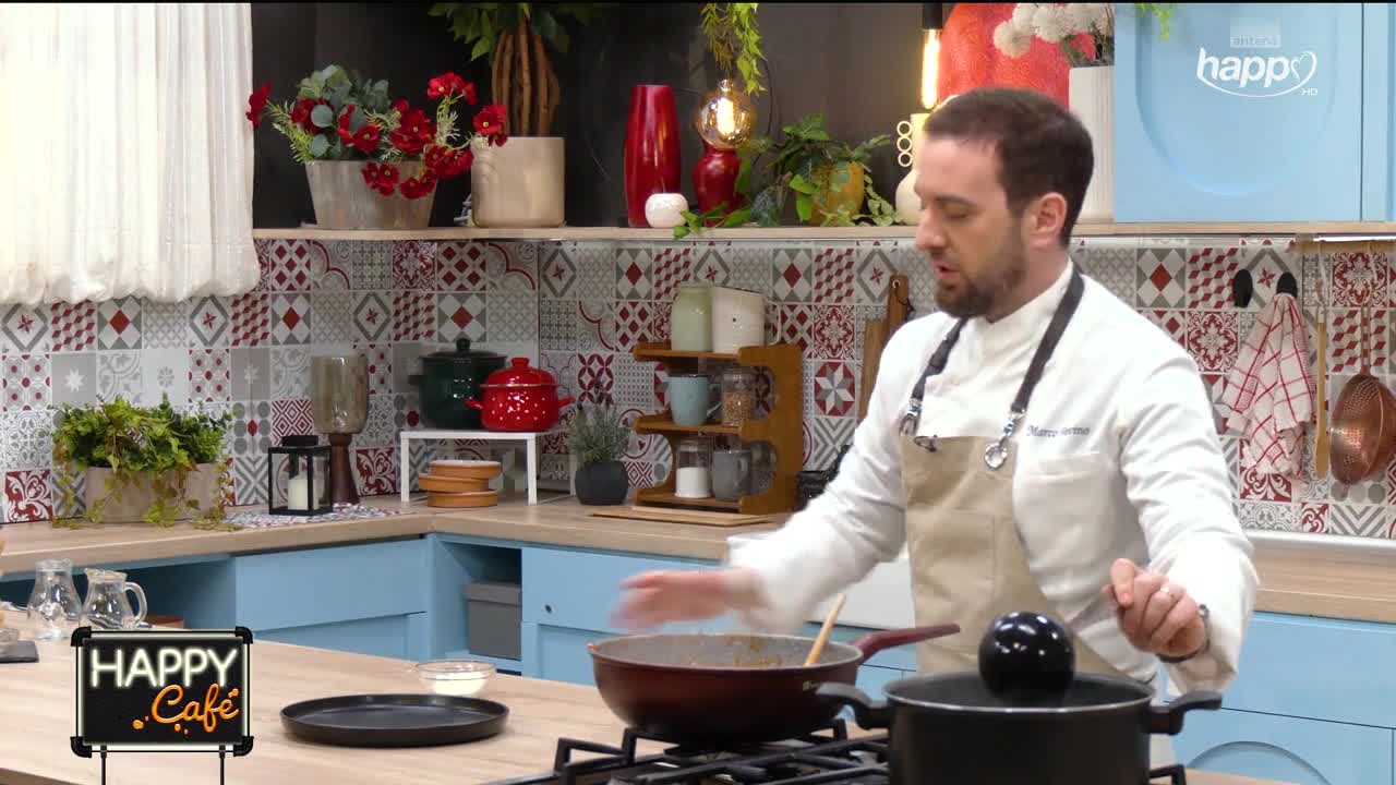 Happy Cafe cu chef Marco
