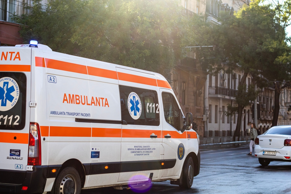 O tânără din Botoșani, salvată de un medic în timp ce făcea un live pe Tik-Tok. Doctorul se afla printre urmăritorii săi