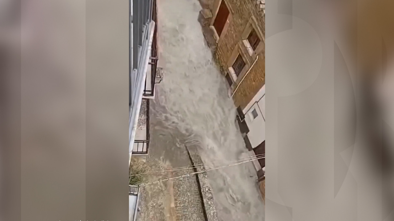 Alertă de vreme rea în sudul Italiei. Furtuna Ines vine cu averse puternice, grindină şi rafale puternice de vânt