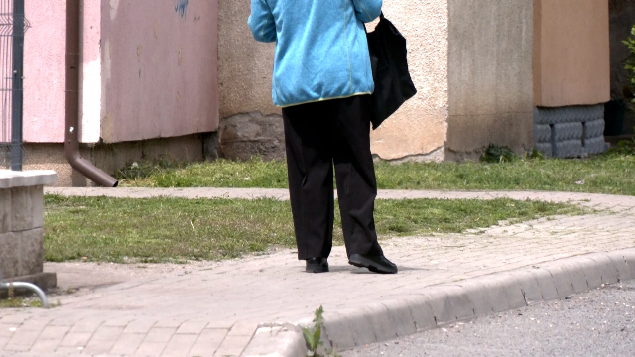 Pedeapsa primită de un medic din Sebeş, prins când i-a cerut 500 de euro unui pacient pentru un document medical