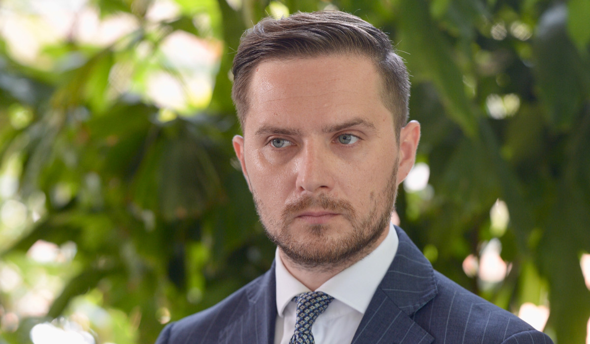 Liberalul Stelian Bujduveanu este noul primar interimar al Capitalei. Reacţia lui Nicuşor Dan