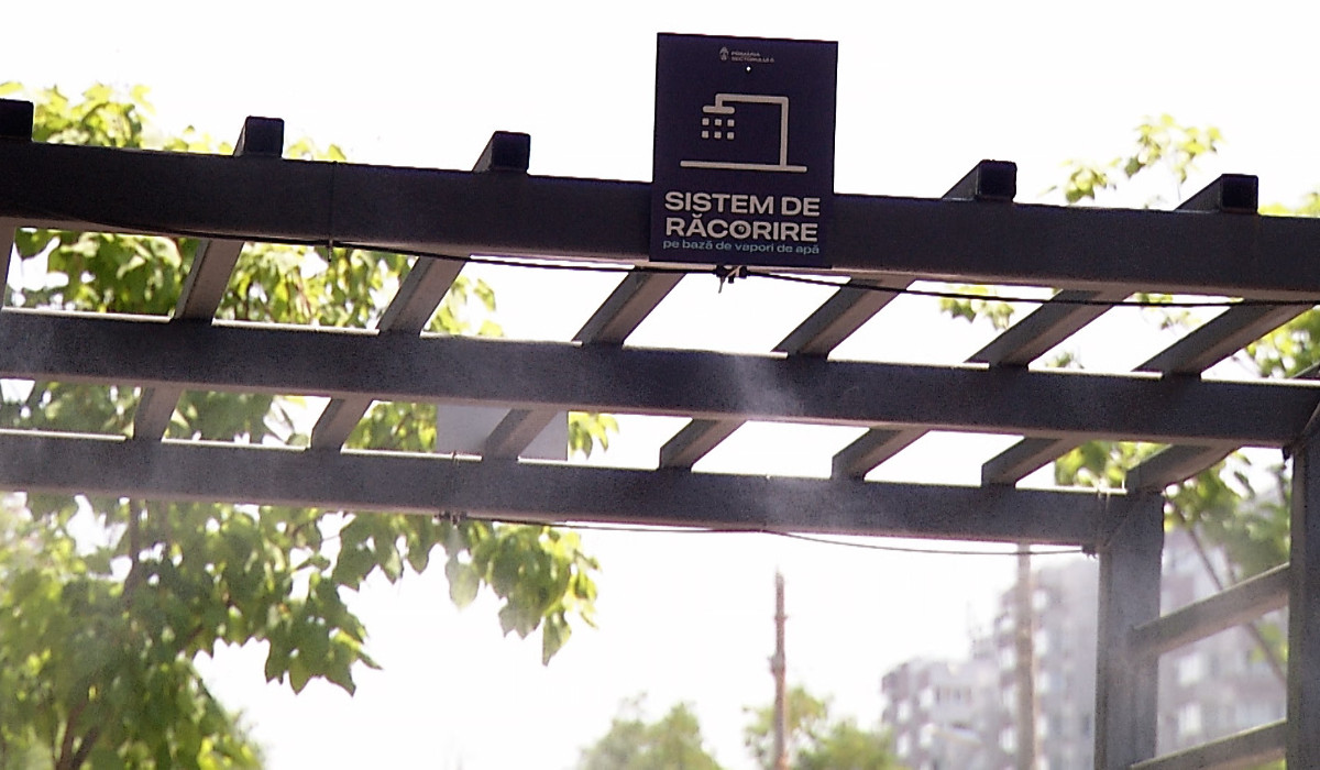 După caniculă și 44 de grade la umbră, vin vijelii puternice. Temperaturile scad cu 10 grade în 24 de ore