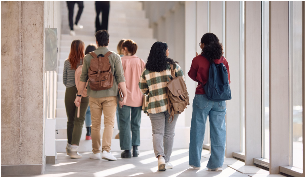 Măsurile de austeritate lovesc studenţii. Cine mai primeşte bursă şi cine rămâne pe dinafară din toamnă