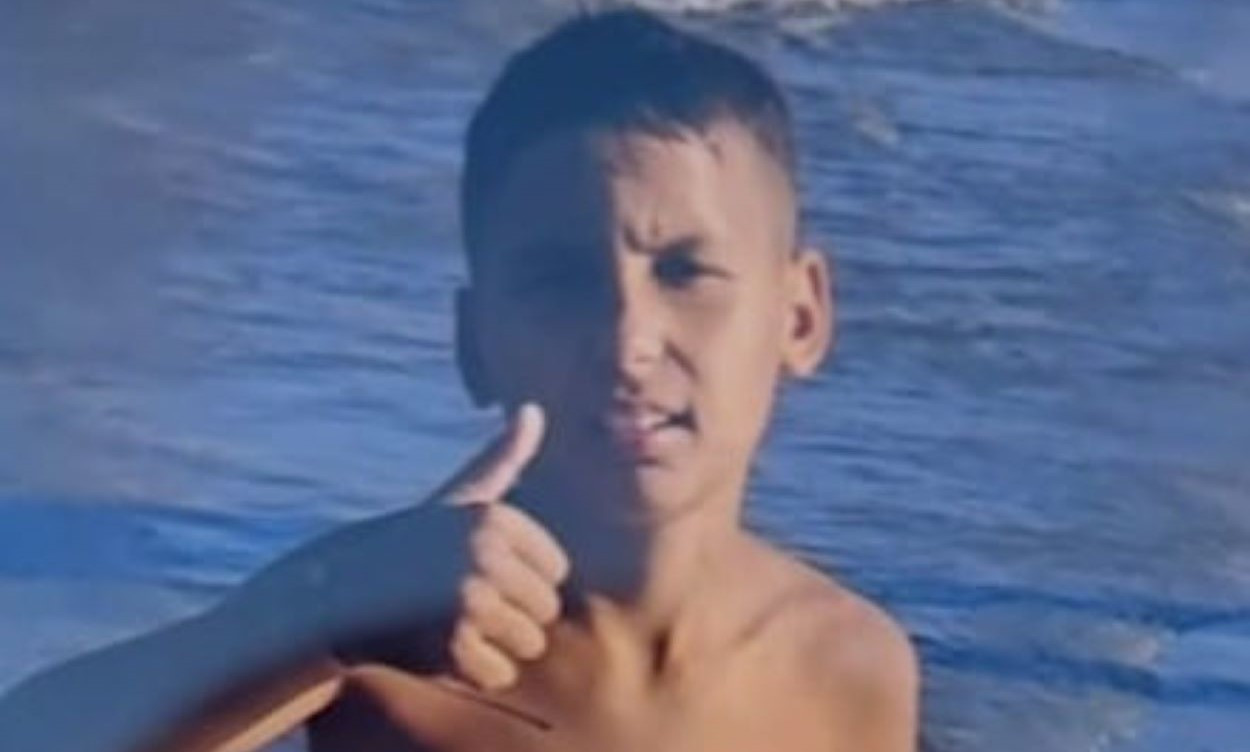 Andreas, un băieţel de 9 ani din Argeş, a dispărut pe litoral. Copilul a plecat de pe o plajă din Mamaia Nord