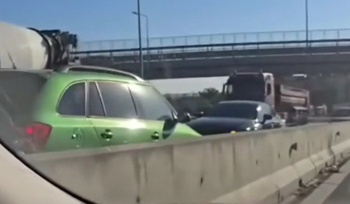 Șofer de 71 de ani, pe contrasens pe A1. I-a certat pe ceilalți pentru că nu-l lasă să înainteze