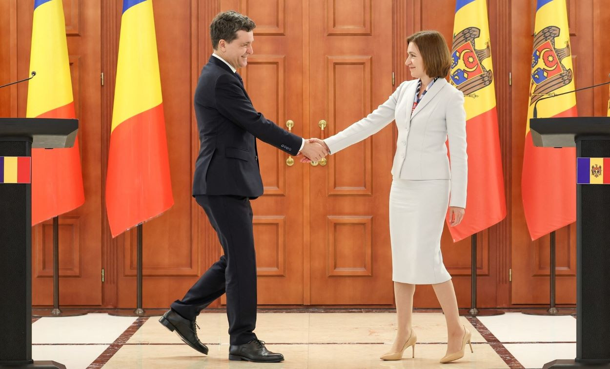 Nicușor Dan, vizită oficială în R. Moldova de Ziua Limbii Române. A participat la "Marea Dictare Națională"