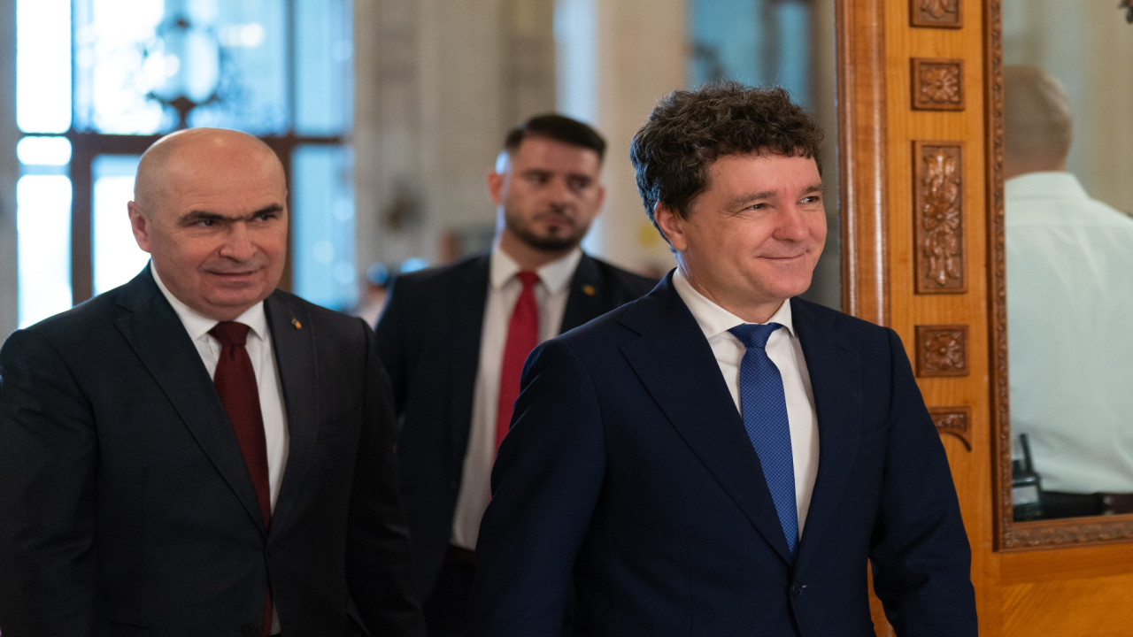 Nicușor Dan încearcă să dezamorseze criza din coaliție. A început întâlnirea cu şefii partidelor la Cotroceni
