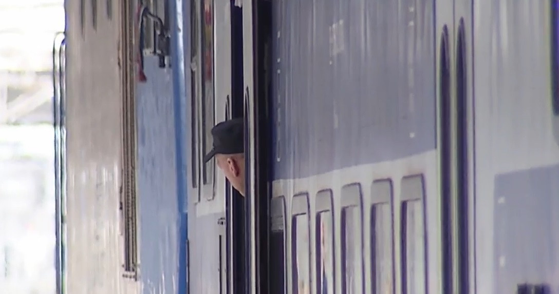 CFR Călători, "performanță" de record: 80 km în 12 ore, după defecțiuni în lanț