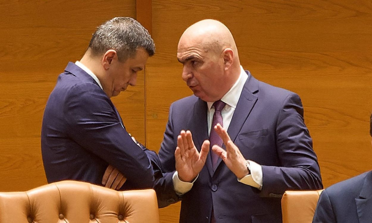Coaliţia ar fi ajuns la un acord pe concedierile din administrația locală: se vor tăia 20% din posturi