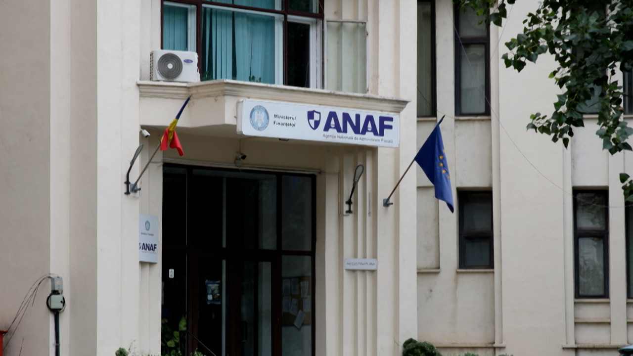 Inspector ANAF, prieten cu infractorii. Şi-a recunoscut vinovăţia în ...