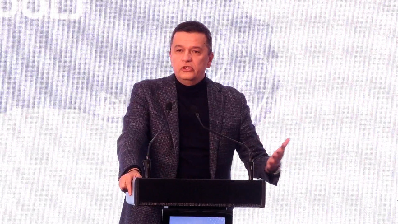 PSD blochează reformele şi forţează PNL să îl schimbe pe Bolojan