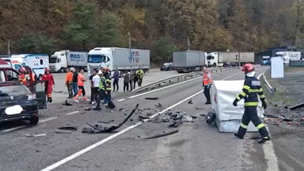 Accident grav pe DN12 în Harghita: o persoană decedată, două rănite
