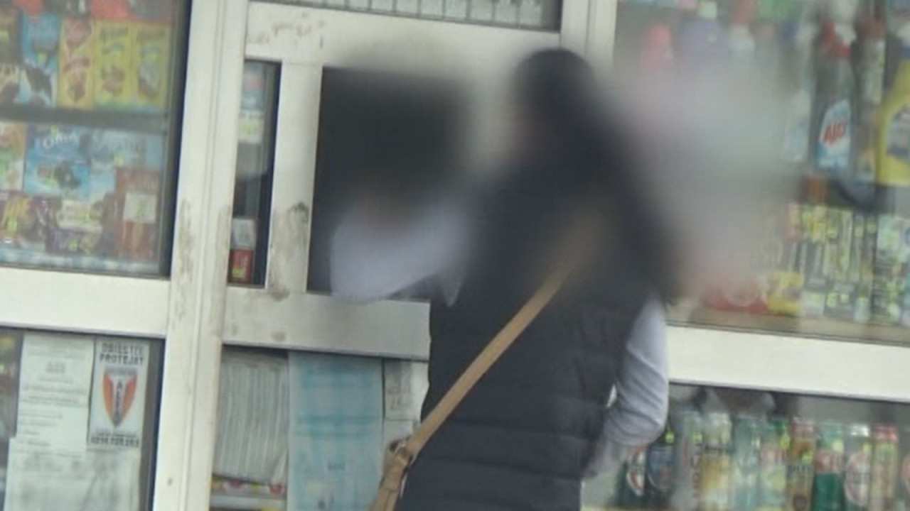 Tot mai mulți elevi consumă substanțe interzise. Ministrul Educaţiei lansează programe de prevenție în școli