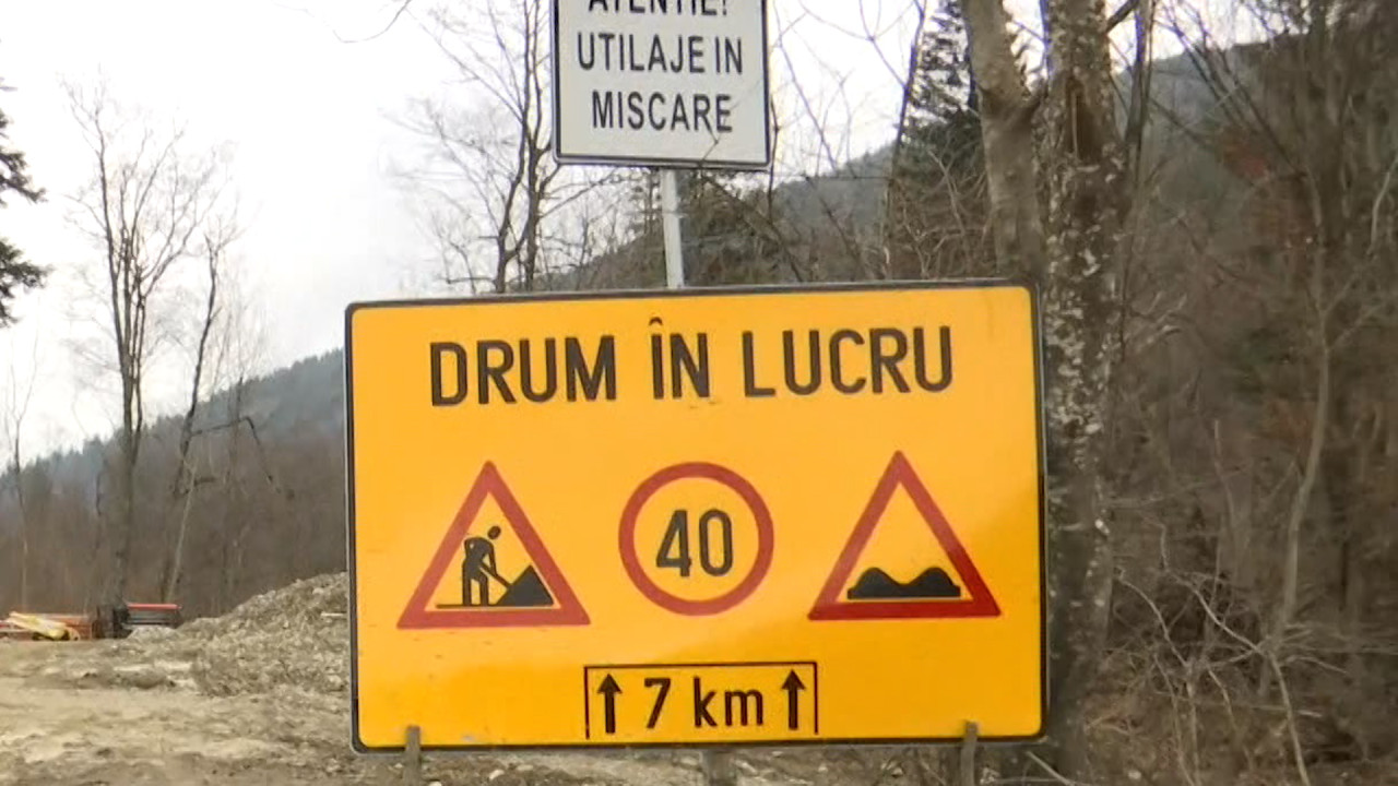 Un drum judeţean de 25 km, alternativă pe Valea Prahovei