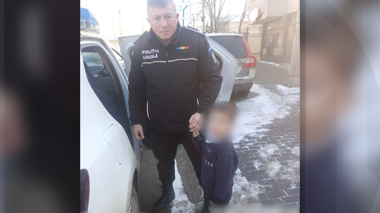 Copil de 4 ani, găsit pe stradă în Iași