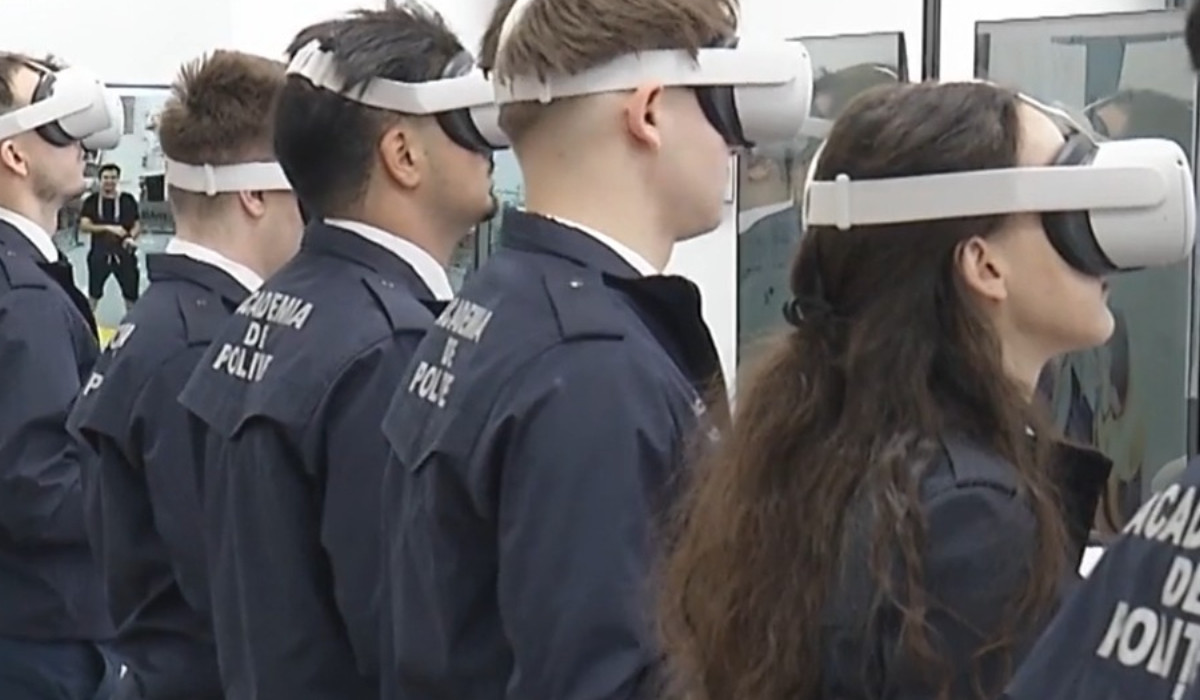 Academia de Poliţie: Noutăţi digitale în pregătire