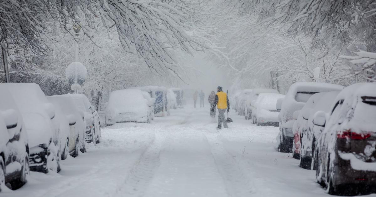 Vreme deosebit de rece, polei şi ninsori în întreaga ţară. Unde vor fi -20 de grade